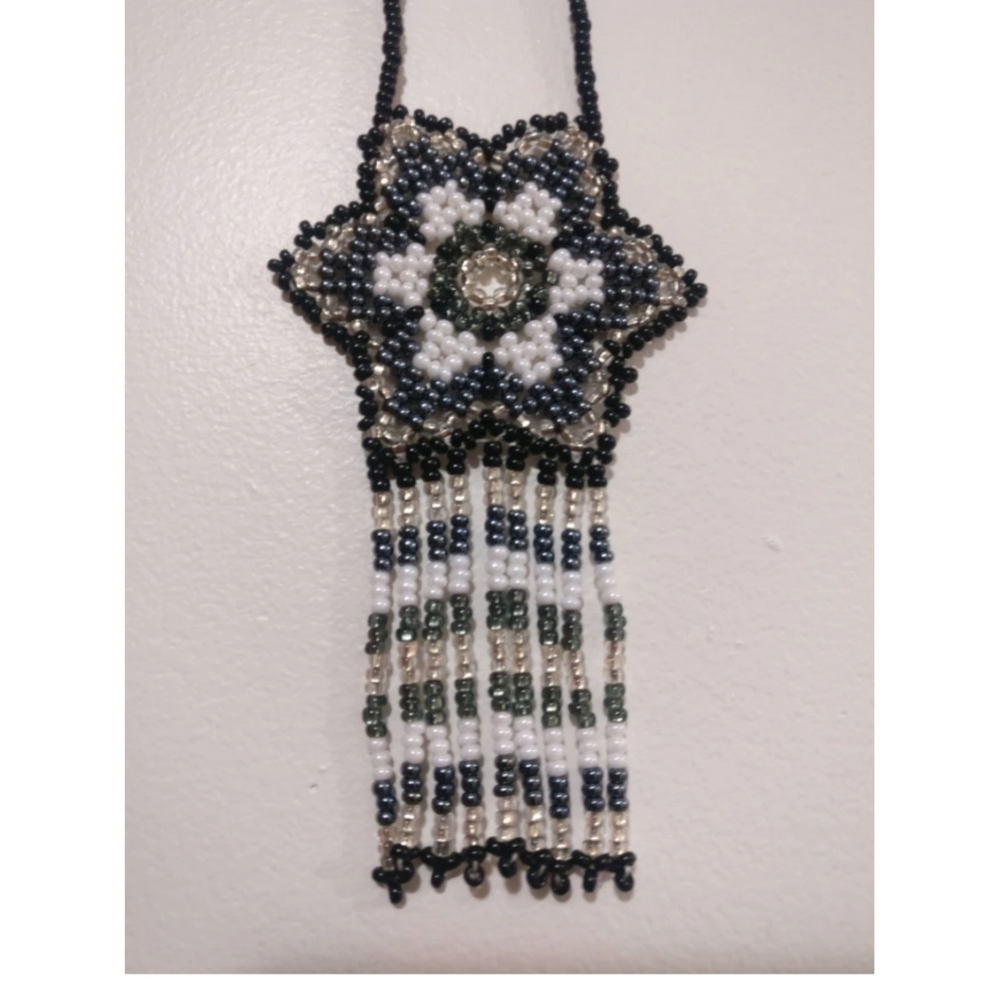 "Bethlehem Star" hand beaded necklace NWOT